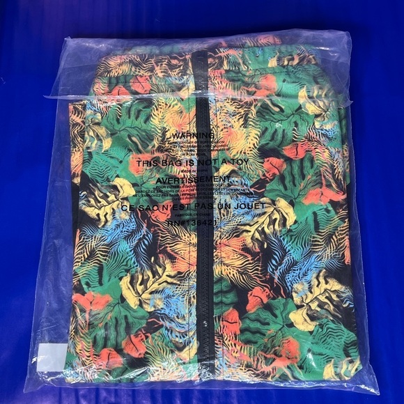 🆕 Jeff Staple Lightweight Jacket Black/Multi-Color Mens Size XS Fast Shipping - Picture 6 of 6